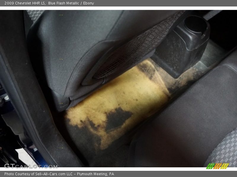 Blue Flash Metallic / Ebony 2009 Chevrolet HHR LS