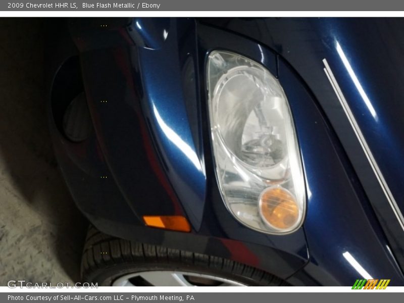 Blue Flash Metallic / Ebony 2009 Chevrolet HHR LS