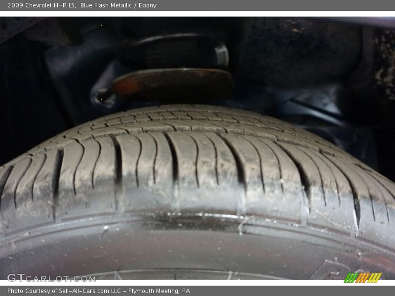 Blue Flash Metallic / Ebony 2009 Chevrolet HHR LS