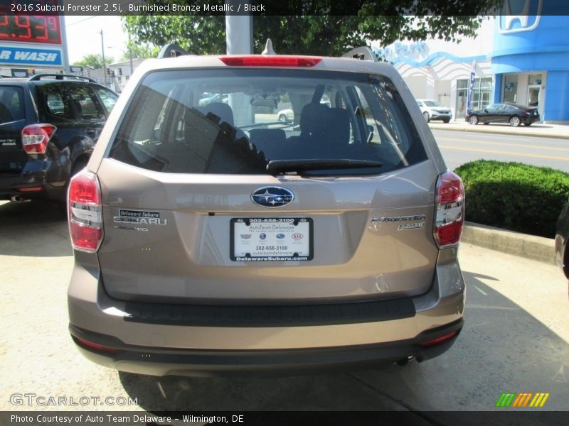 Burnished Bronze Metallic / Black 2016 Subaru Forester 2.5i