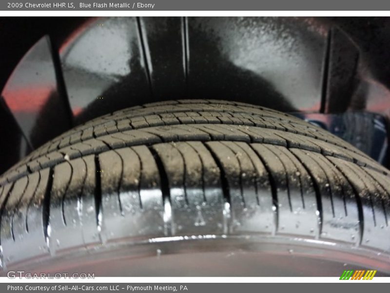 Blue Flash Metallic / Ebony 2009 Chevrolet HHR LS