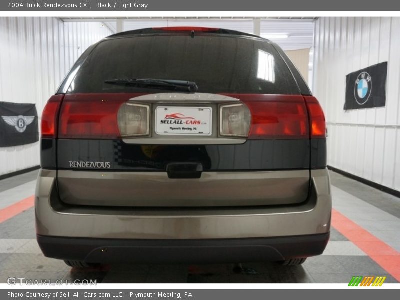 Black / Light Gray 2004 Buick Rendezvous CXL