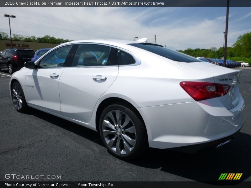 Iridescent Pearl Tricoat / Dark Atmosphere/Loft Brown 2016 Chevrolet Malibu Premier