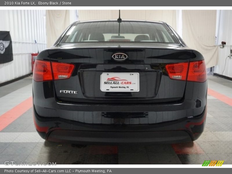 Ebony Black / Stone 2010 Kia Forte LX