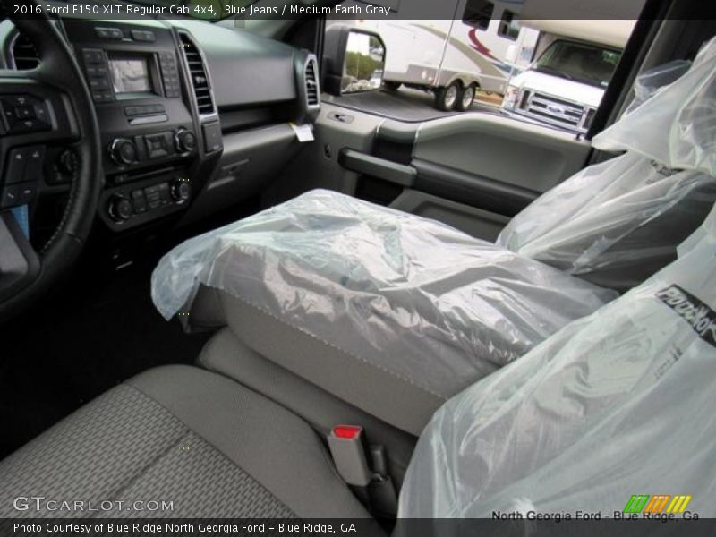 Blue Jeans / Medium Earth Gray 2016 Ford F150 XLT Regular Cab 4x4