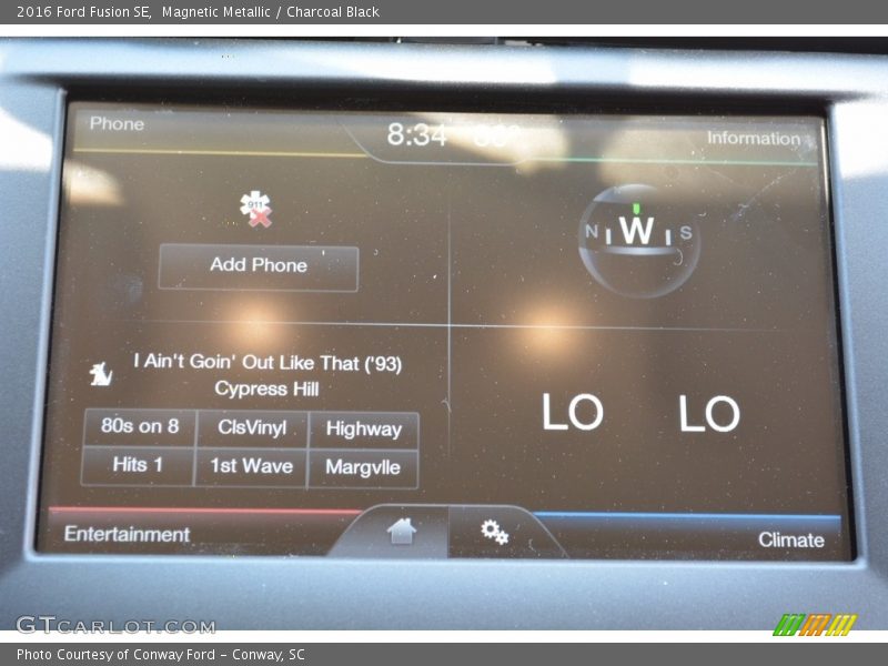 Magnetic Metallic / Charcoal Black 2016 Ford Fusion SE