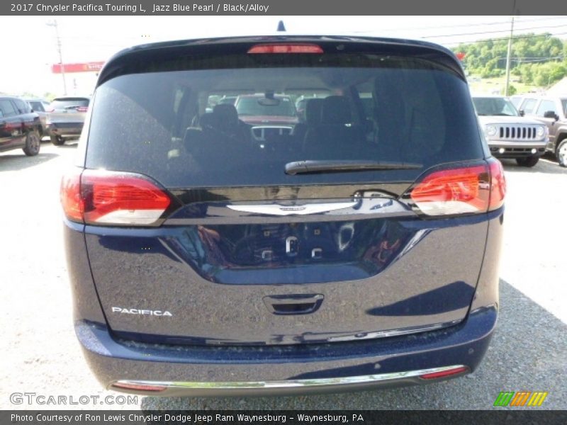 Jazz Blue Pearl / Black/Alloy 2017 Chrysler Pacifica Touring L