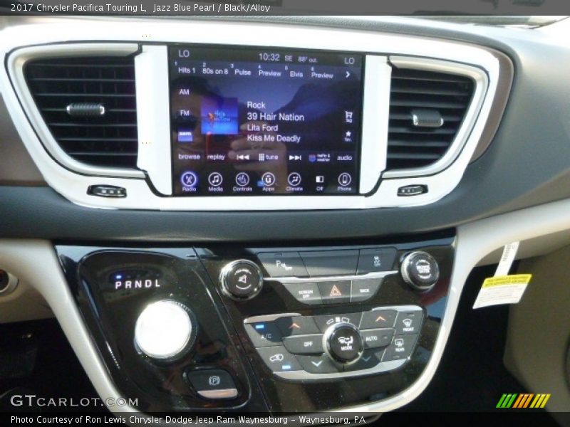 Jazz Blue Pearl / Black/Alloy 2017 Chrysler Pacifica Touring L