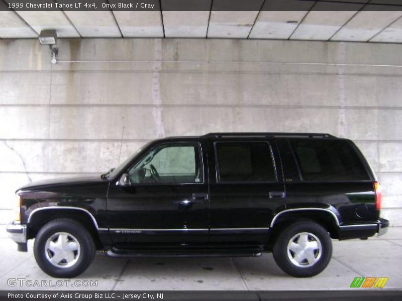 Onyx Black / Gray 1999 Chevrolet Tahoe LT 4x4