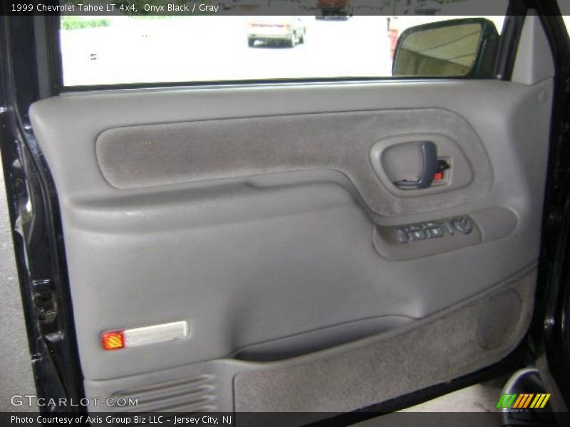 Onyx Black / Gray 1999 Chevrolet Tahoe LT 4x4