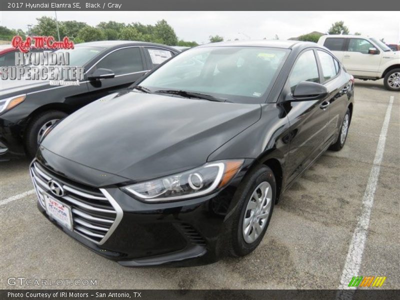 Black / Gray 2017 Hyundai Elantra SE