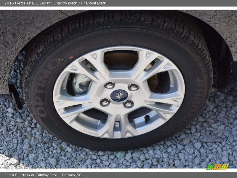 Shadow Black / Charcoal Black 2016 Ford Fiesta SE Sedan