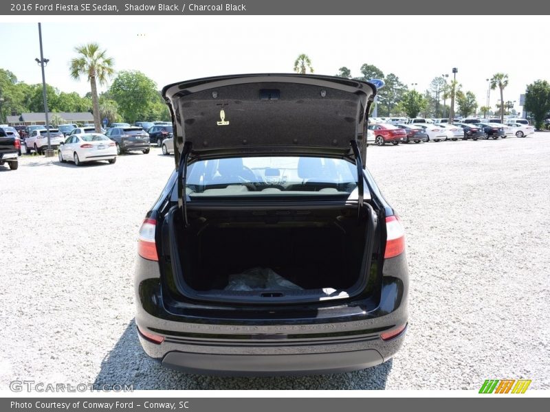 Shadow Black / Charcoal Black 2016 Ford Fiesta SE Sedan