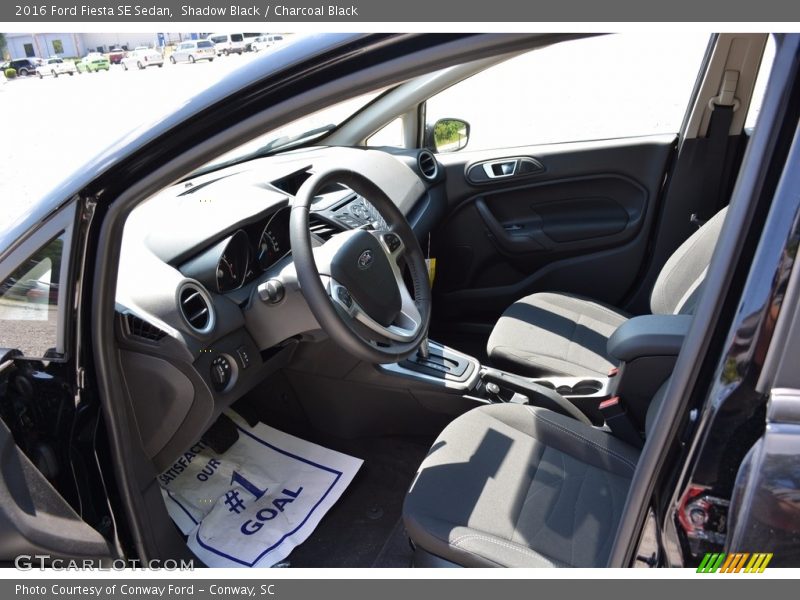Shadow Black / Charcoal Black 2016 Ford Fiesta SE Sedan