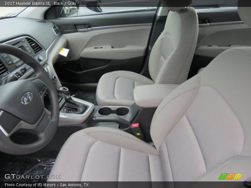 Black / Gray 2017 Hyundai Elantra SE