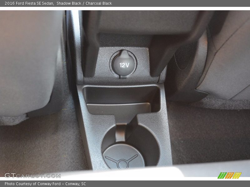 Shadow Black / Charcoal Black 2016 Ford Fiesta SE Sedan
