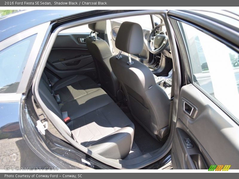 Shadow Black / Charcoal Black 2016 Ford Fiesta SE Sedan