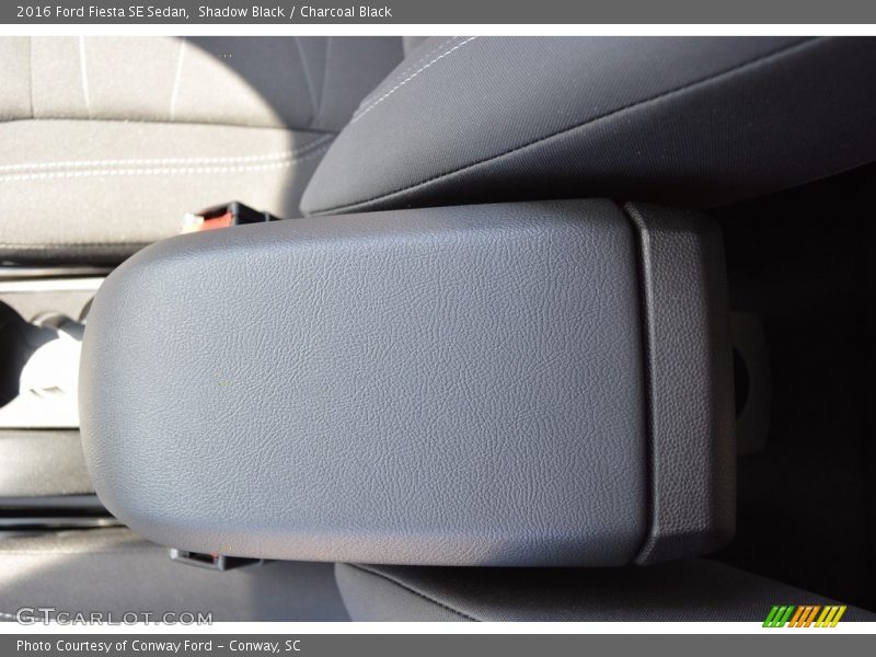 Shadow Black / Charcoal Black 2016 Ford Fiesta SE Sedan