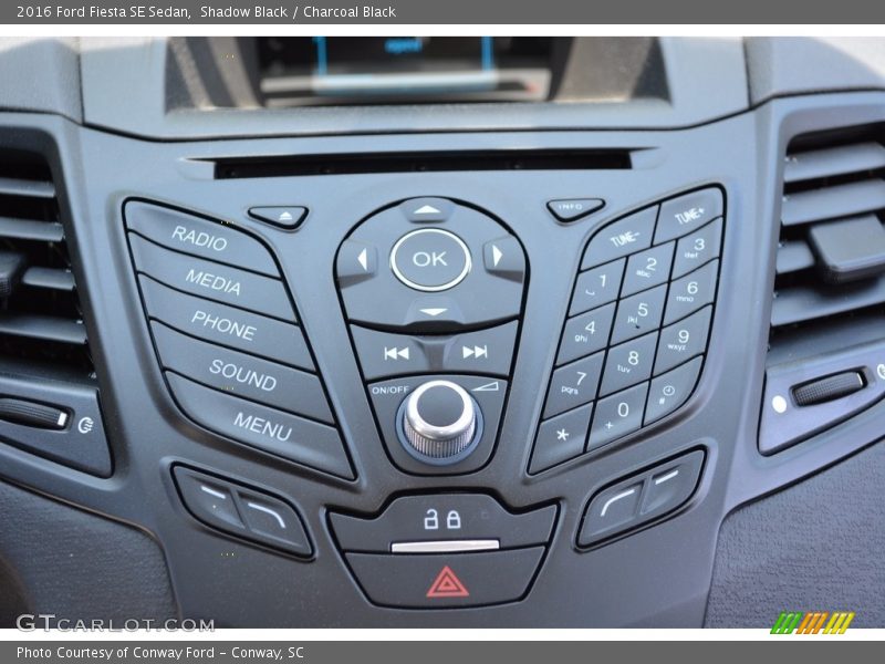 Shadow Black / Charcoal Black 2016 Ford Fiesta SE Sedan