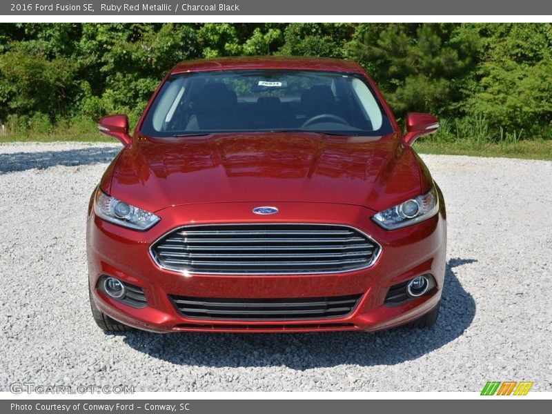 Ruby Red Metallic / Charcoal Black 2016 Ford Fusion SE