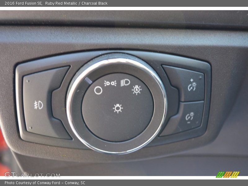 Ruby Red Metallic / Charcoal Black 2016 Ford Fusion SE