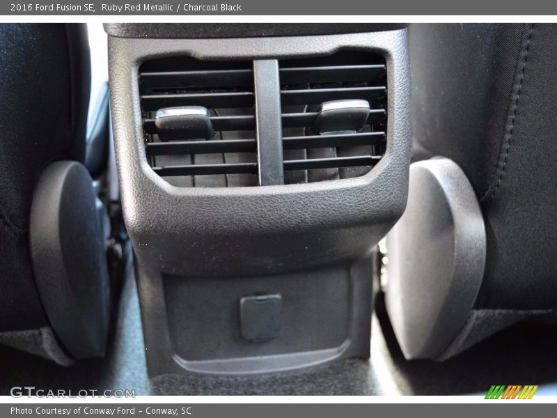 Ruby Red Metallic / Charcoal Black 2016 Ford Fusion SE