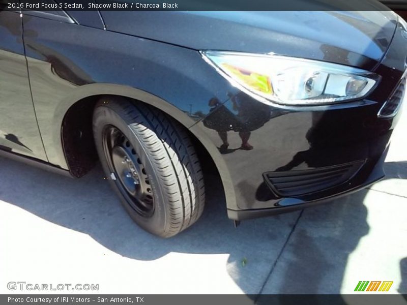 Shadow Black / Charcoal Black 2016 Ford Focus S Sedan
