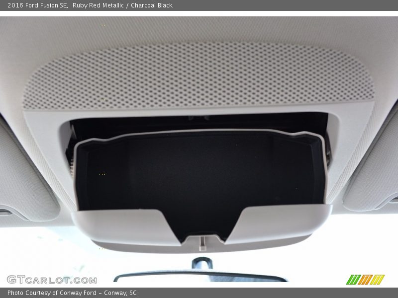 Ruby Red Metallic / Charcoal Black 2016 Ford Fusion SE