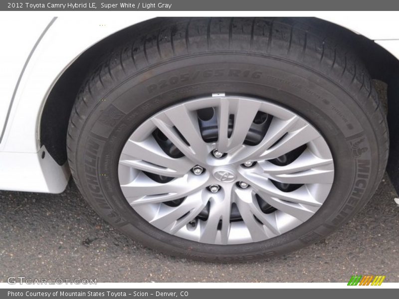 Super White / Light Gray 2012 Toyota Camry Hybrid LE