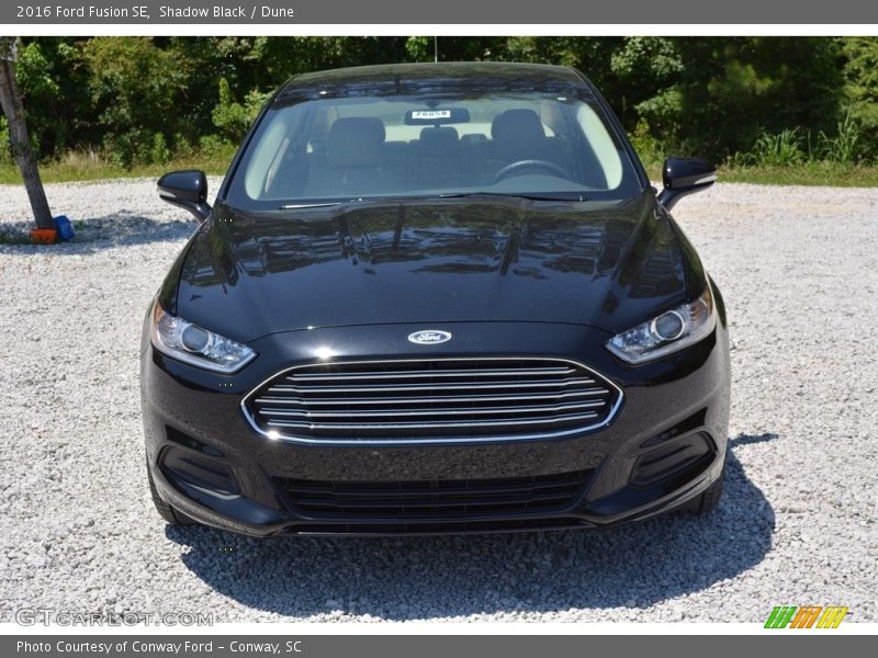 Shadow Black / Dune 2016 Ford Fusion SE