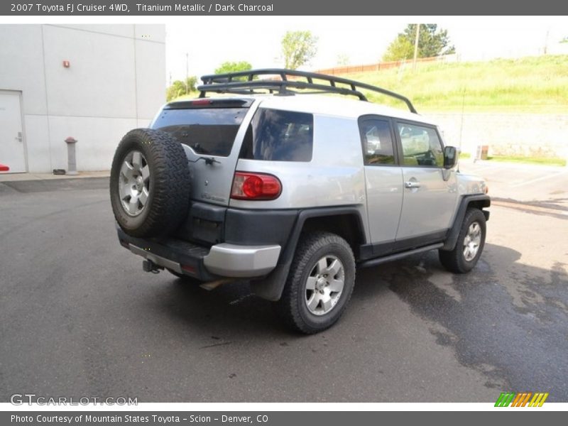 Titanium Metallic / Dark Charcoal 2007 Toyota FJ Cruiser 4WD