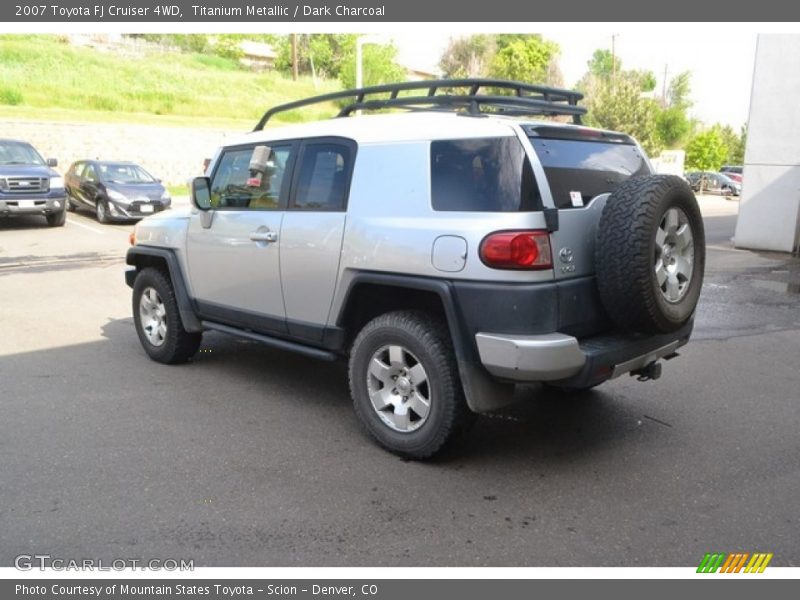 Titanium Metallic / Dark Charcoal 2007 Toyota FJ Cruiser 4WD