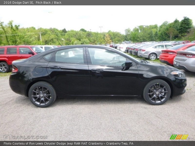 Pitch Black / Black 2016 Dodge Dart SE