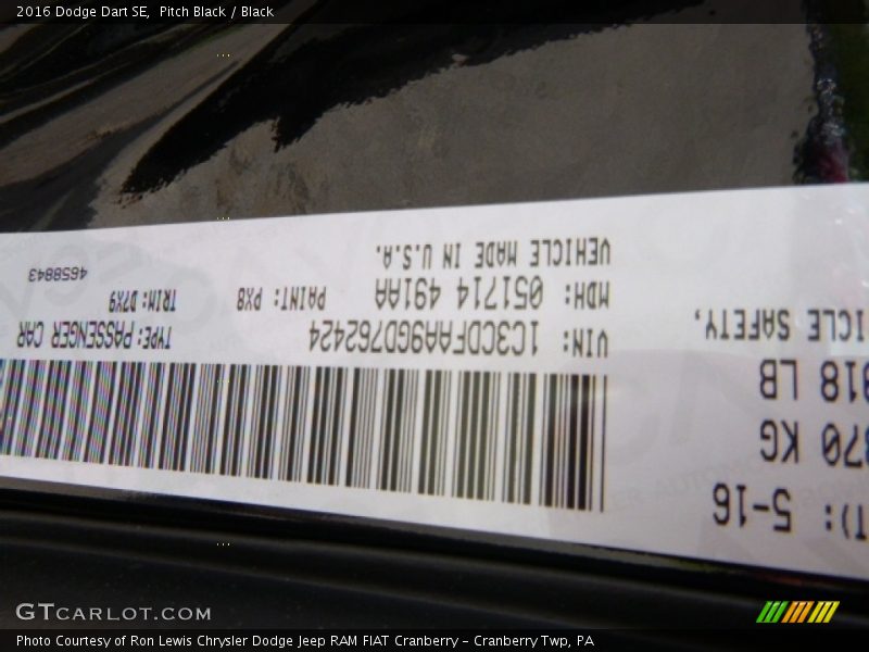 Pitch Black / Black 2016 Dodge Dart SE