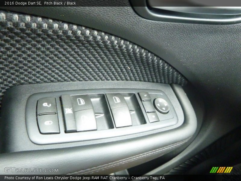 Pitch Black / Black 2016 Dodge Dart SE