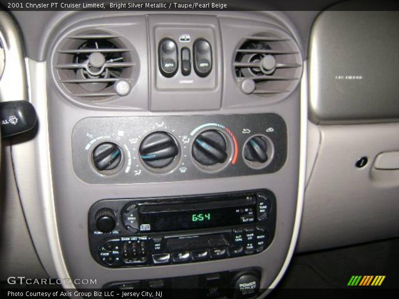 Bright Silver Metallic / Taupe/Pearl Beige 2001 Chrysler PT Cruiser Limited