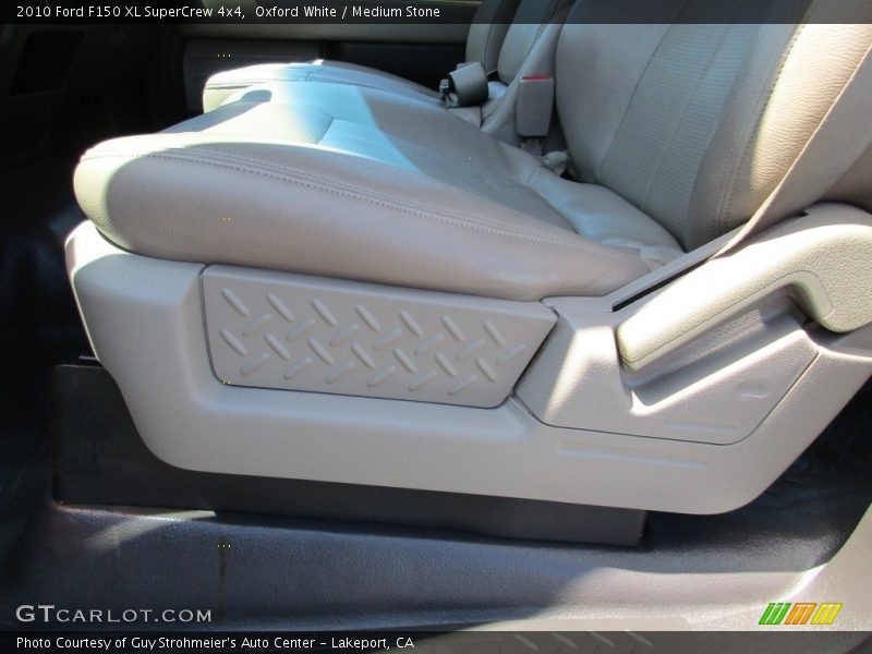 Oxford White / Medium Stone 2010 Ford F150 XL SuperCrew 4x4