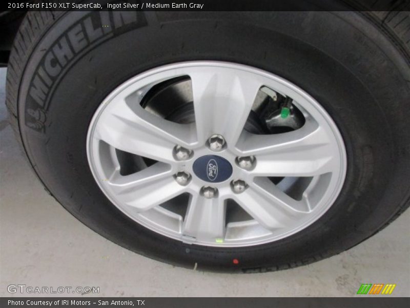 Ingot Silver / Medium Earth Gray 2016 Ford F150 XLT SuperCab