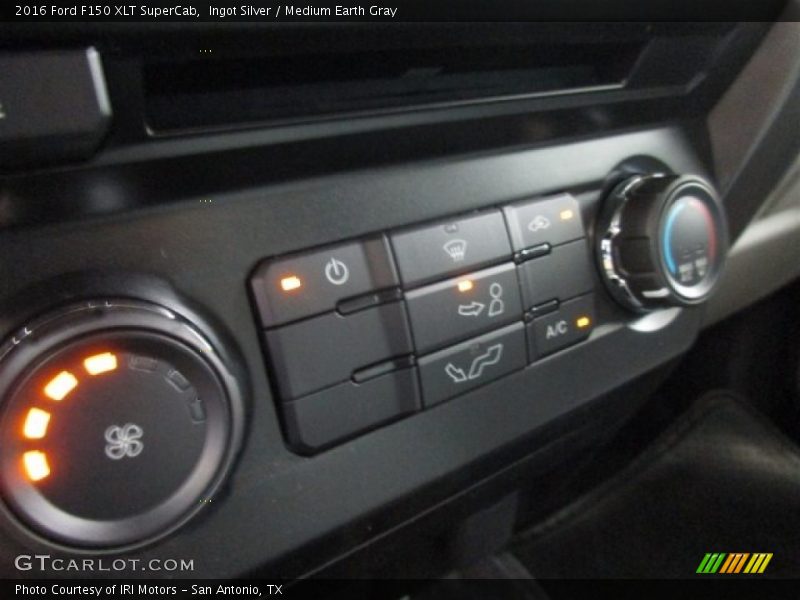 Ingot Silver / Medium Earth Gray 2016 Ford F150 XLT SuperCab