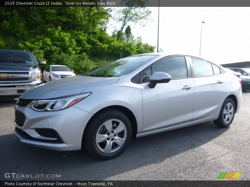 Silver Ice Metallic / Jet Black 2016 Chevrolet Cruze LS Sedan