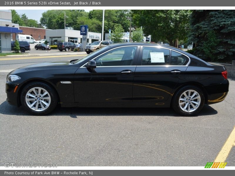 Jet Black / Black 2016 BMW 5 Series 528i xDrive Sedan