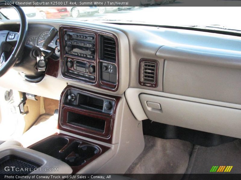 Summit White / Tan/Neutral 2004 Chevrolet Suburban K2500 LT 4x4