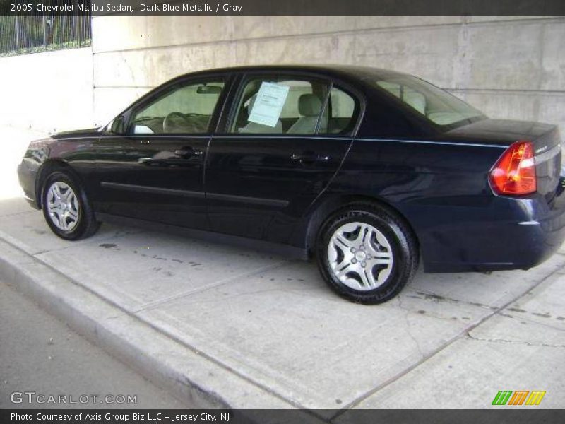 Dark Blue Metallic / Gray 2005 Chevrolet Malibu Sedan