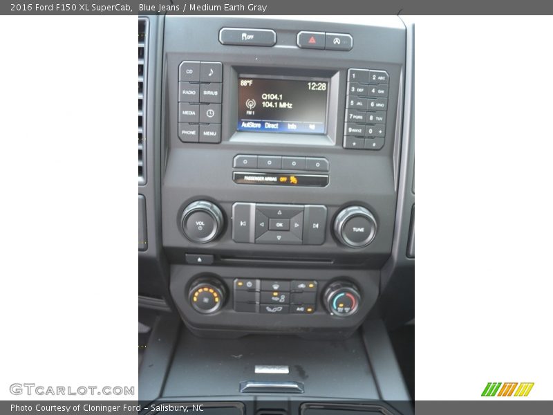 Blue Jeans / Medium Earth Gray 2016 Ford F150 XL SuperCab