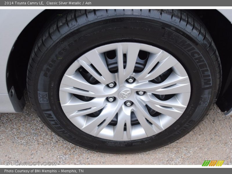 Classic Silver Metallic / Ash 2014 Toyota Camry LE
