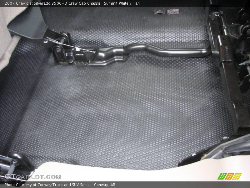 Summit White / Tan 2007 Chevrolet Silverado 3500HD Crew Cab Chassis