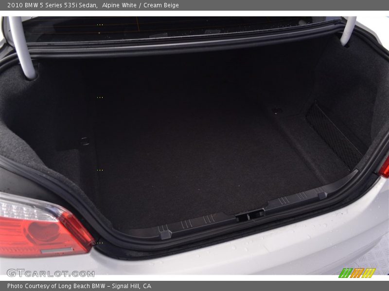 Alpine White / Cream Beige 2010 BMW 5 Series 535i Sedan