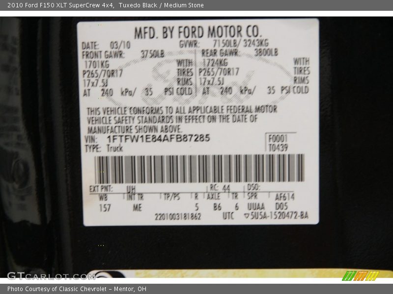 Tuxedo Black / Medium Stone 2010 Ford F150 XLT SuperCrew 4x4