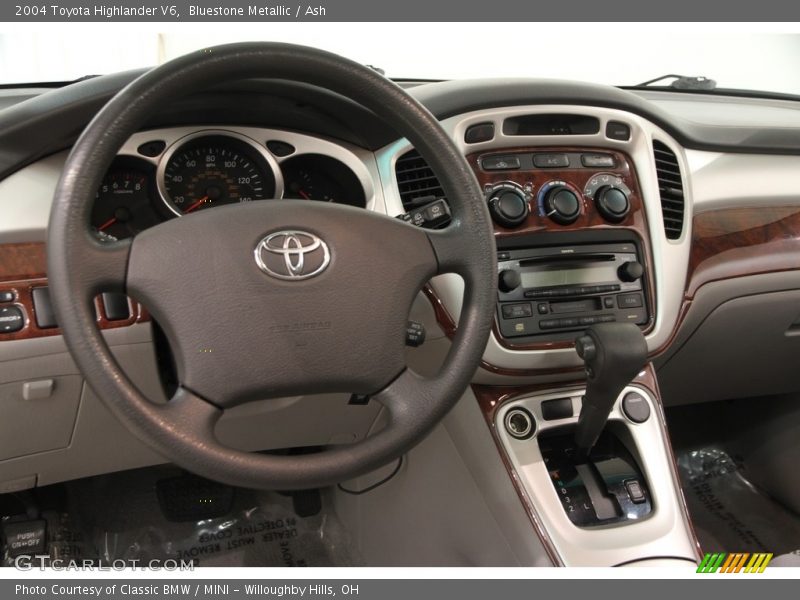 Bluestone Metallic / Ash 2004 Toyota Highlander V6