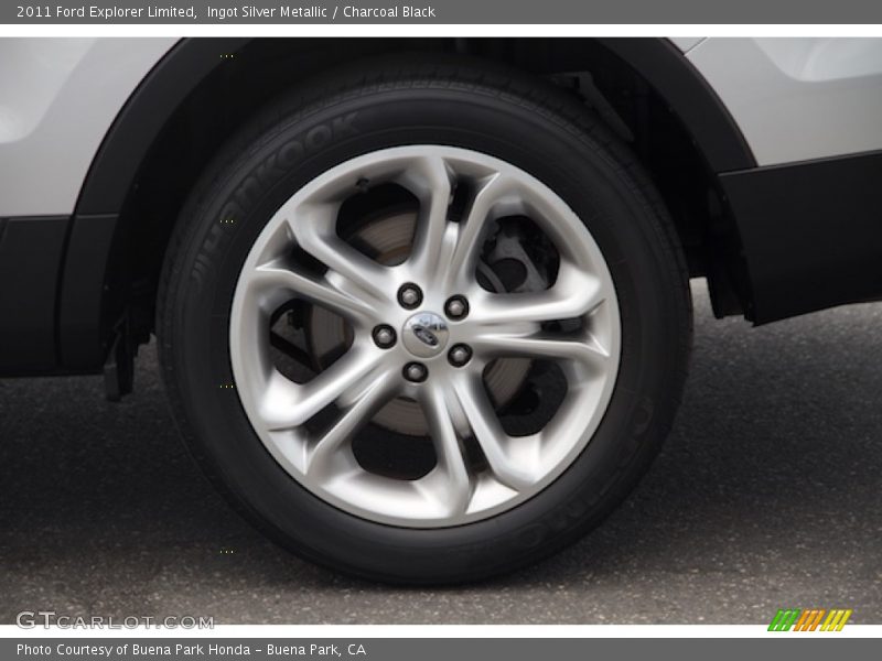 Ingot Silver Metallic / Charcoal Black 2011 Ford Explorer Limited